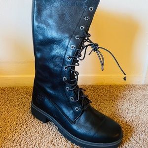 All black timbs , size 8